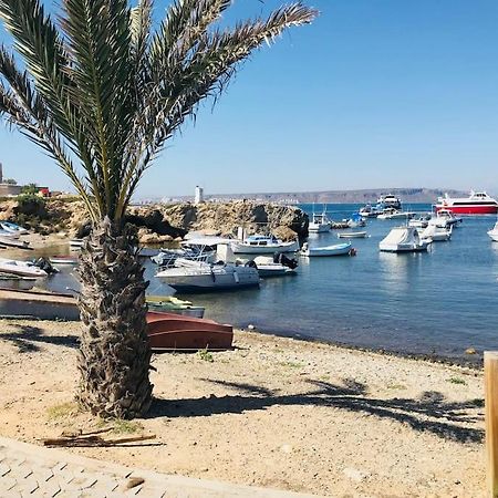 70 Sqm Apartment With Seaview In Arenales Del Sol. Экстерьер фото